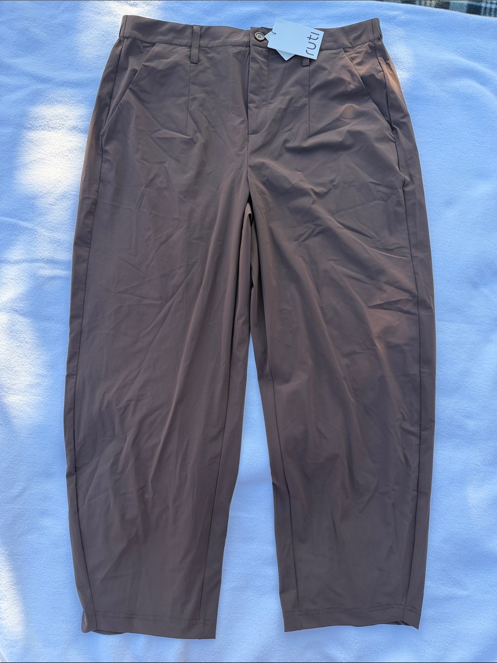 Ruti Women's Brown Tailored Straight-Leg Pants
